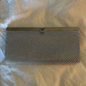 La La Regale Silver Mesh Clutch